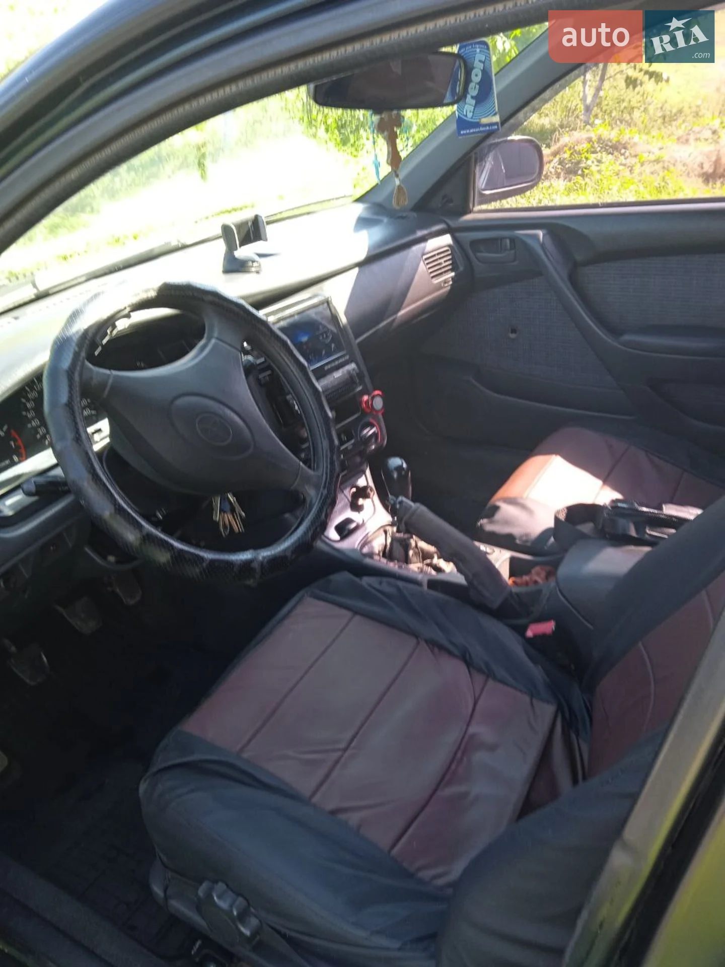 Toyota Carina, 1994