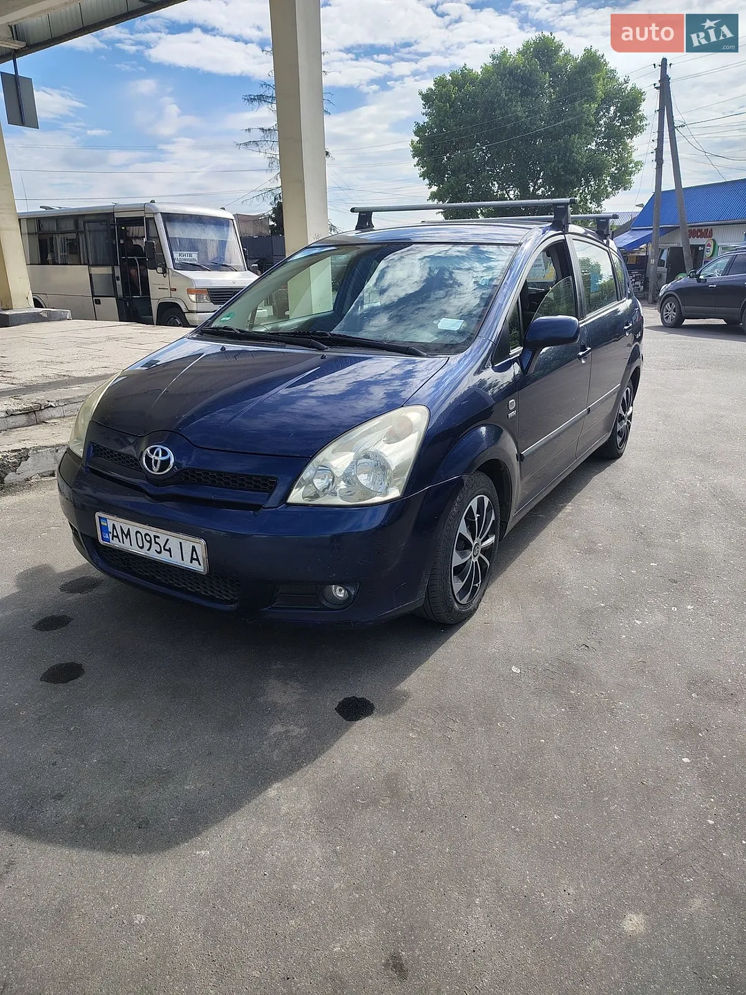 Toyota Corolla Verso, 2004
