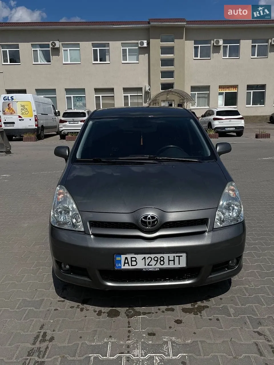 Toyota Corolla Verso, 2004