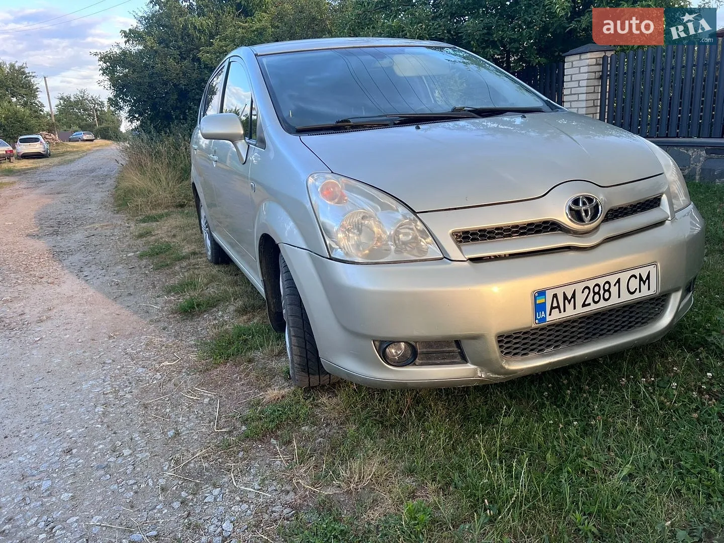 Toyota Corolla Verso, 2005