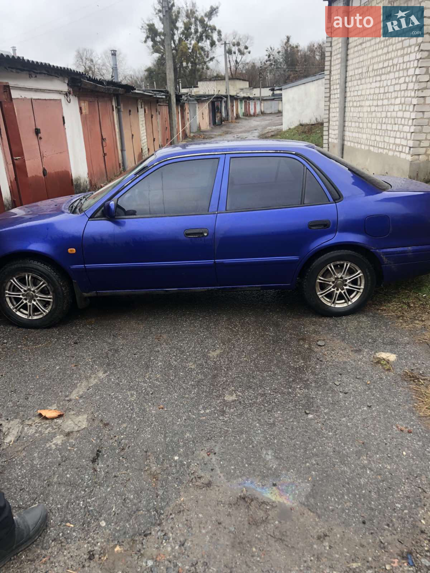 Toyota Corolla, 1998