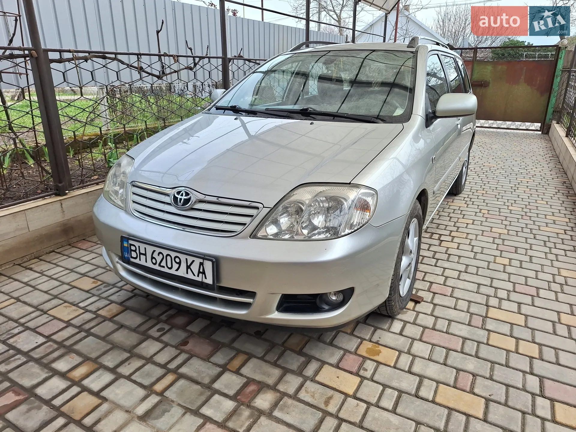 Toyota Corolla, 2005