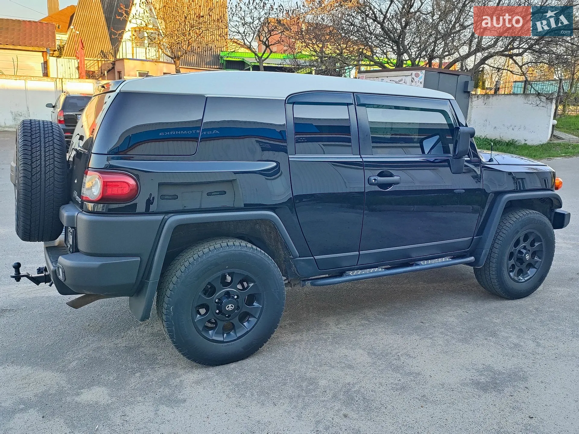 Toyota FJ Cruiser, 2012