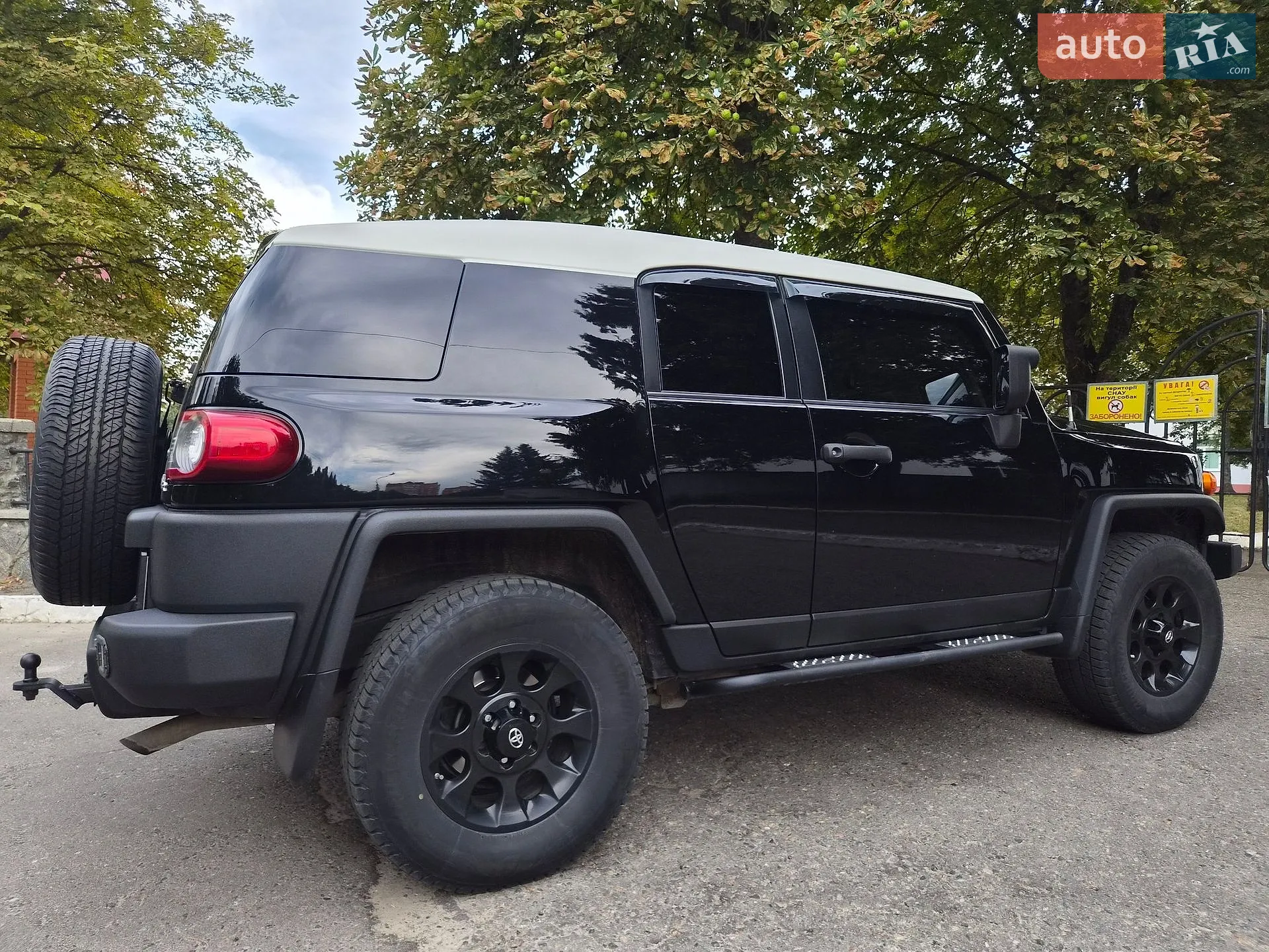 Toyota FJ Cruiser, 2013