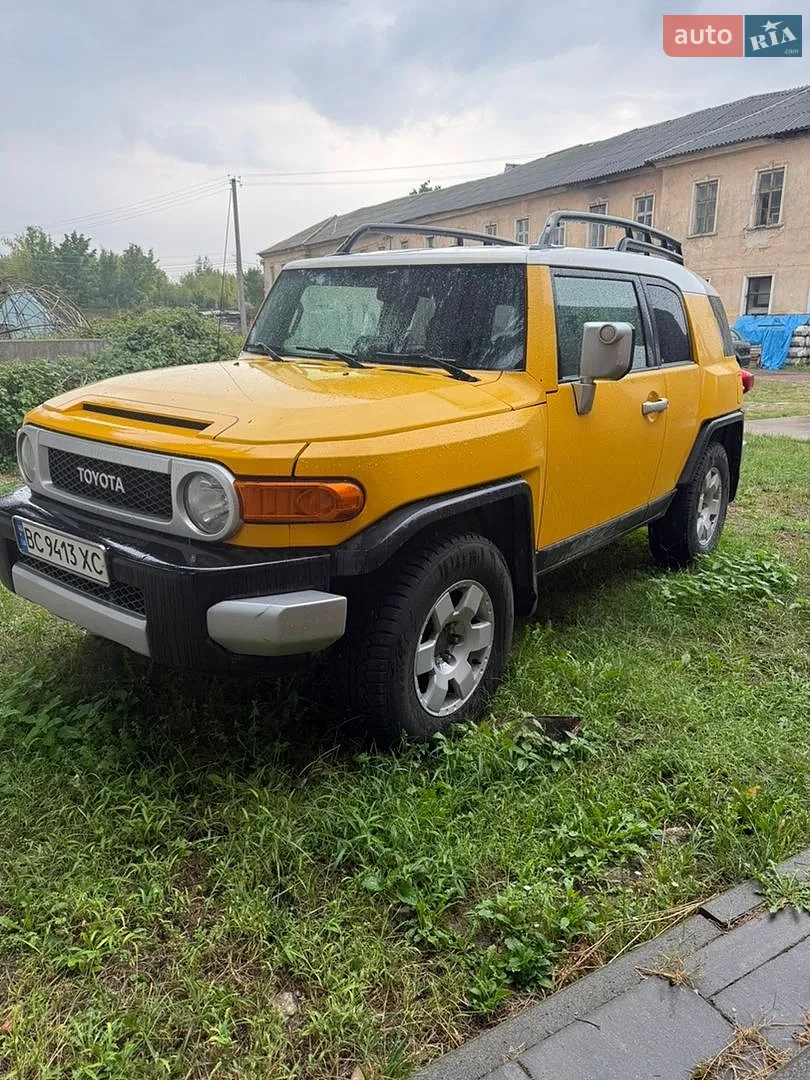 Toyota FJ Cruiser, 2006