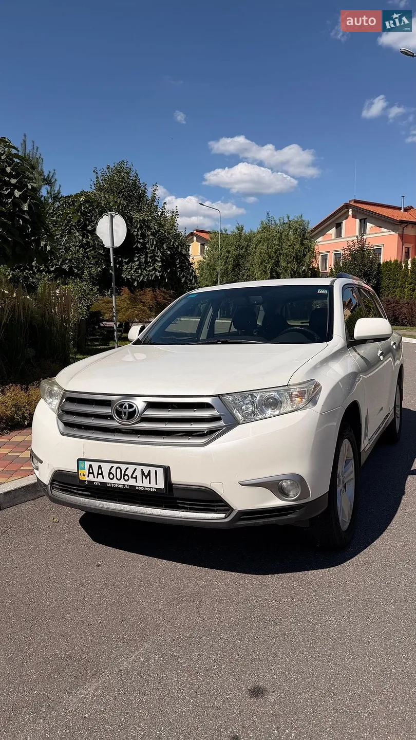 Toyota Highlander, 2012