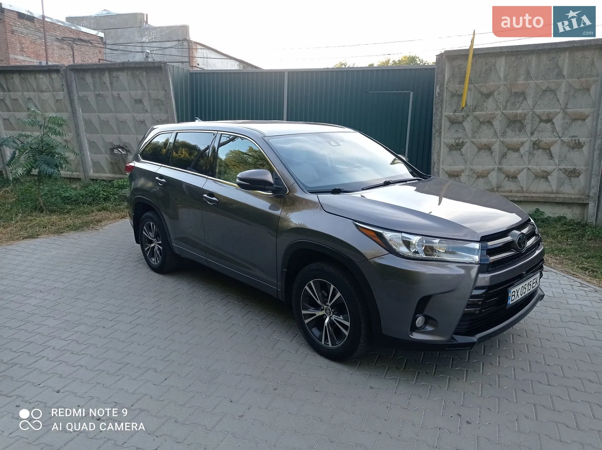 Toyota Highlander 2018 — 1