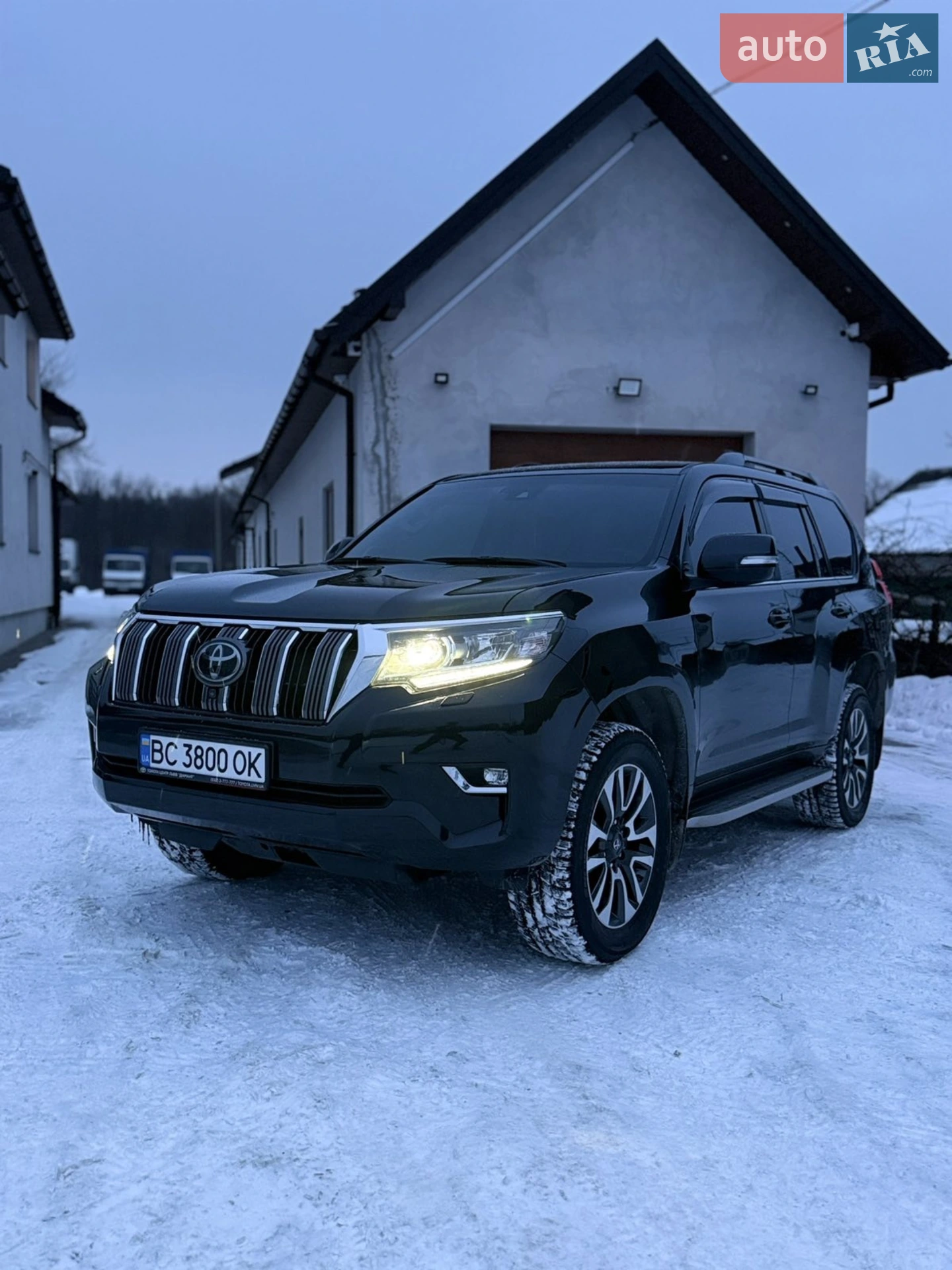 Toyota Land Cruiser Prado, 2023