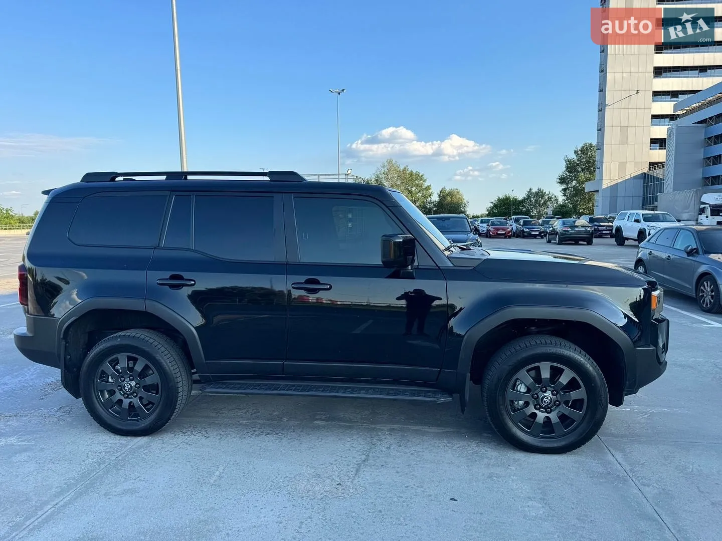 Toyota Land Cruiser Prado, 2025