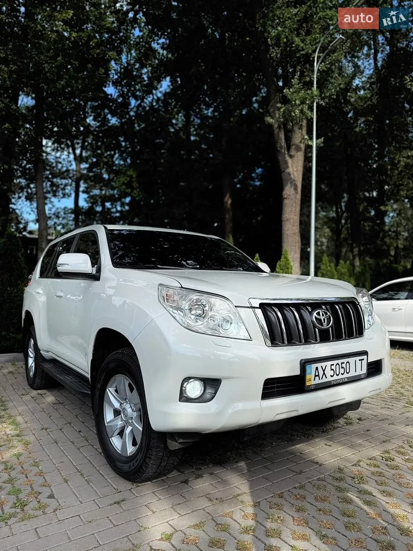 Toyota Land Cruiser Prado, 2013