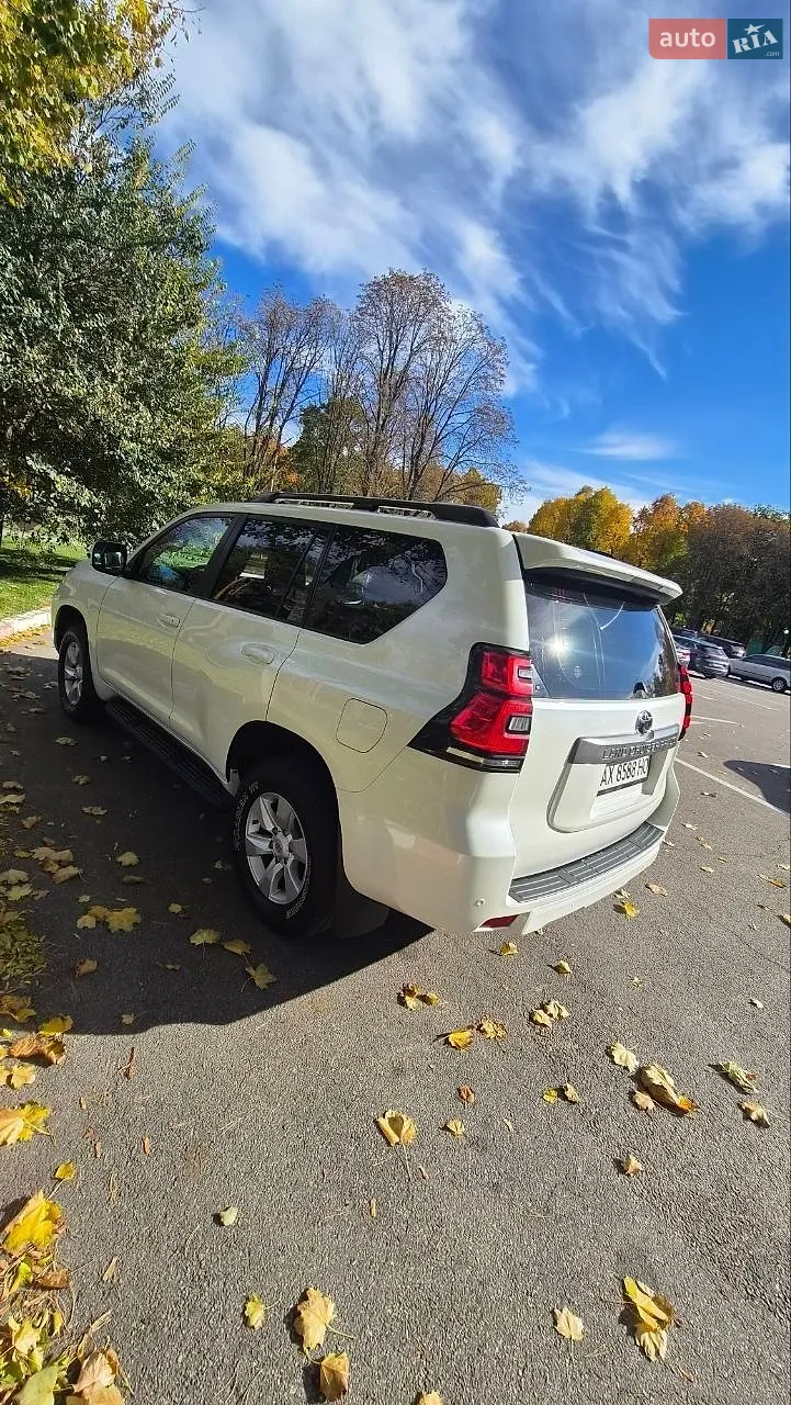 Toyota Land Cruiser Prado, 2019