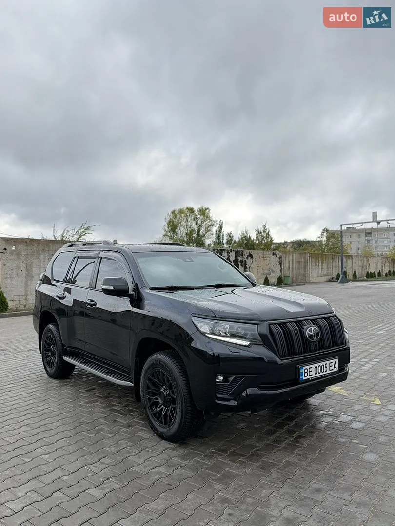 Toyota Land Cruiser Prado, 2023