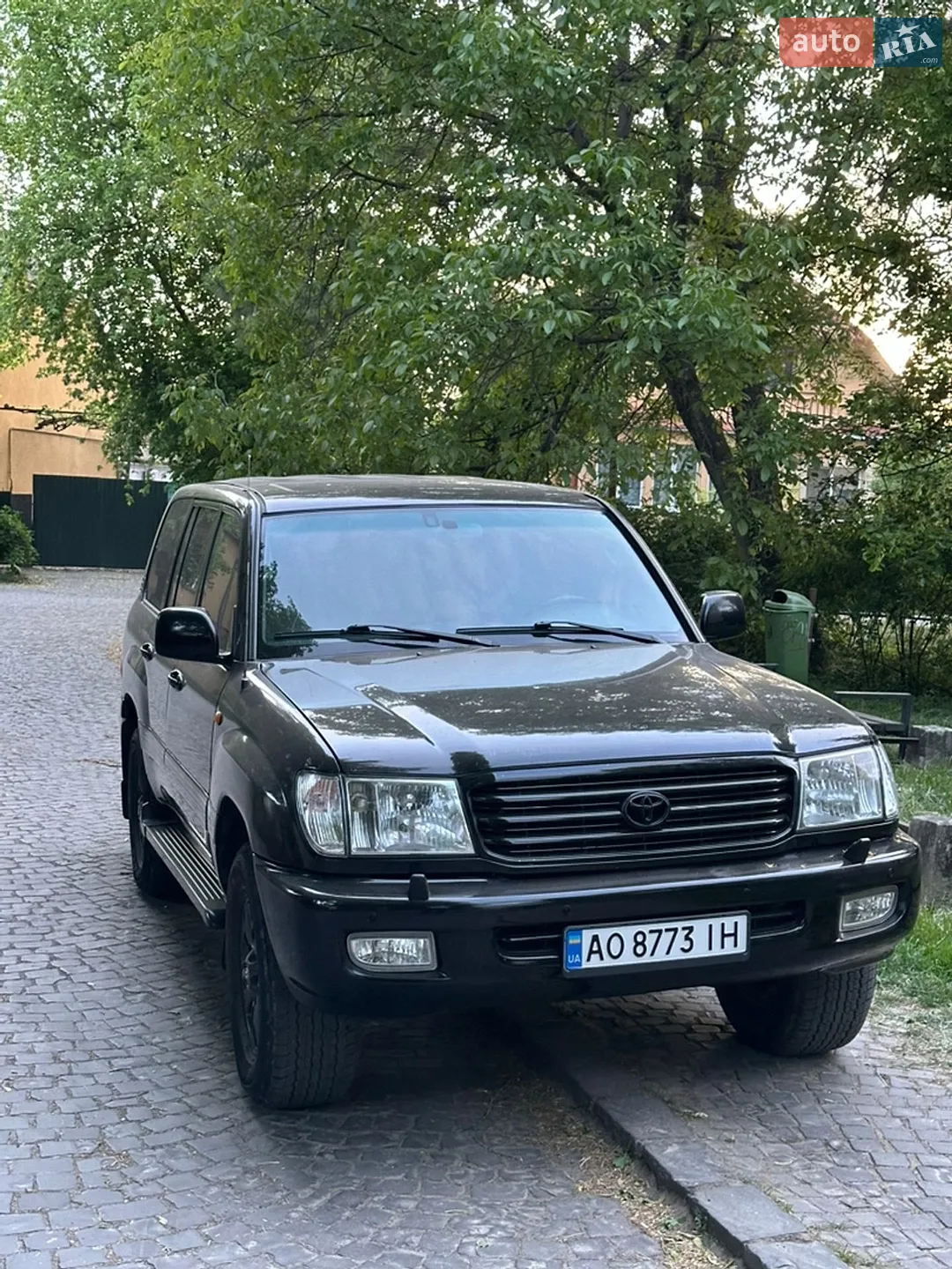 Toyota Land Cruiser, 2001