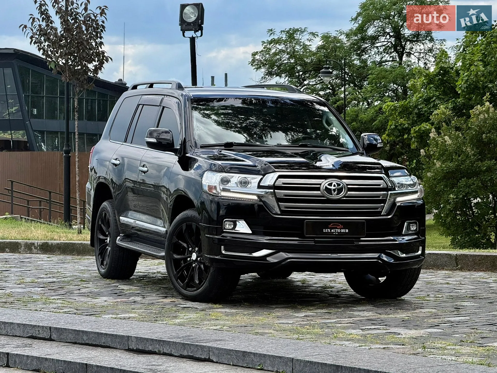Toyota Land Cruiser, 2019