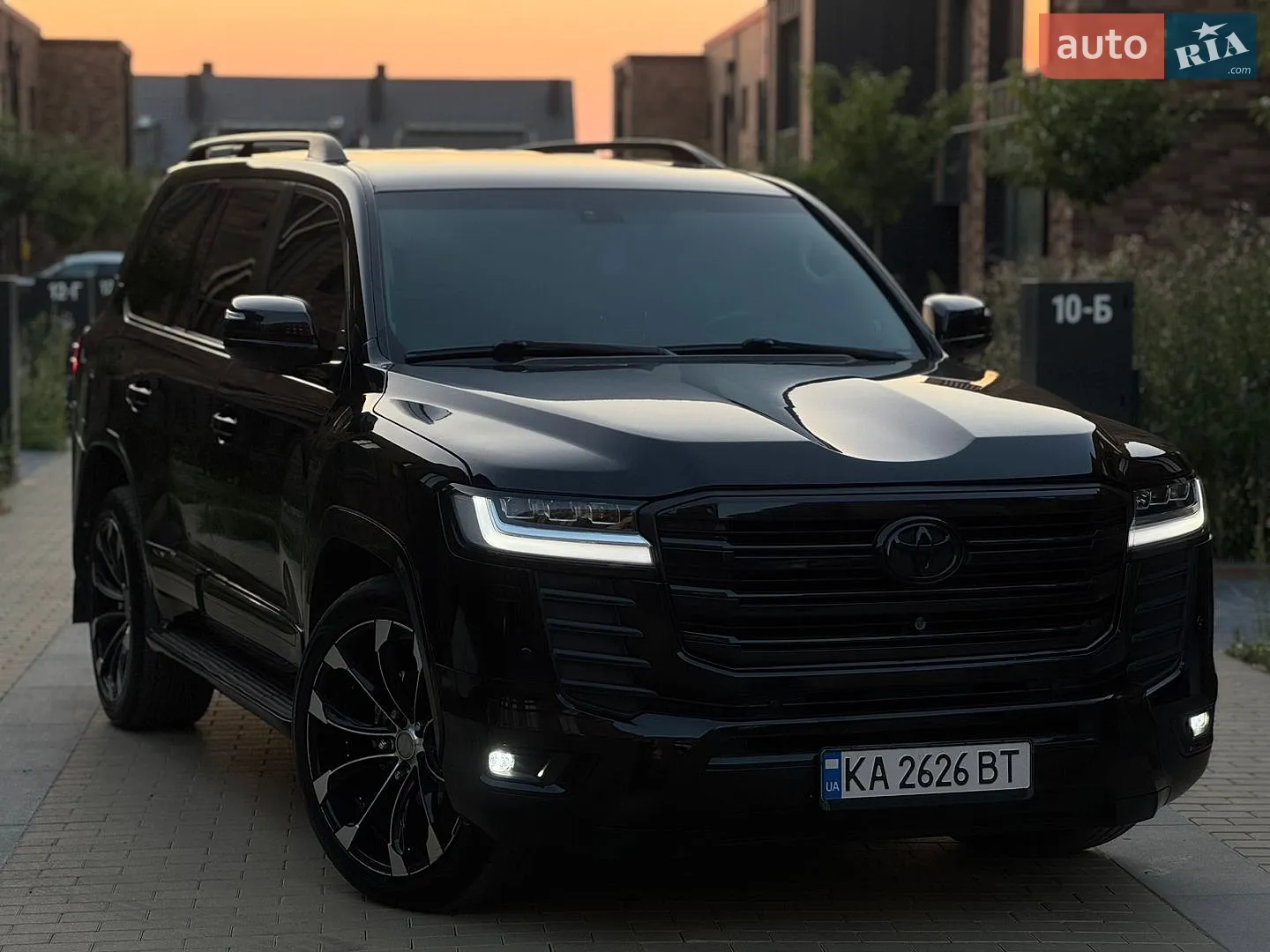 Toyota Land Cruiser, 2012
