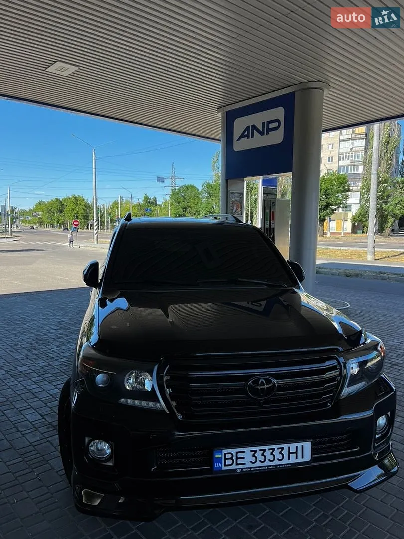 Toyota Land Cruiser, 2012