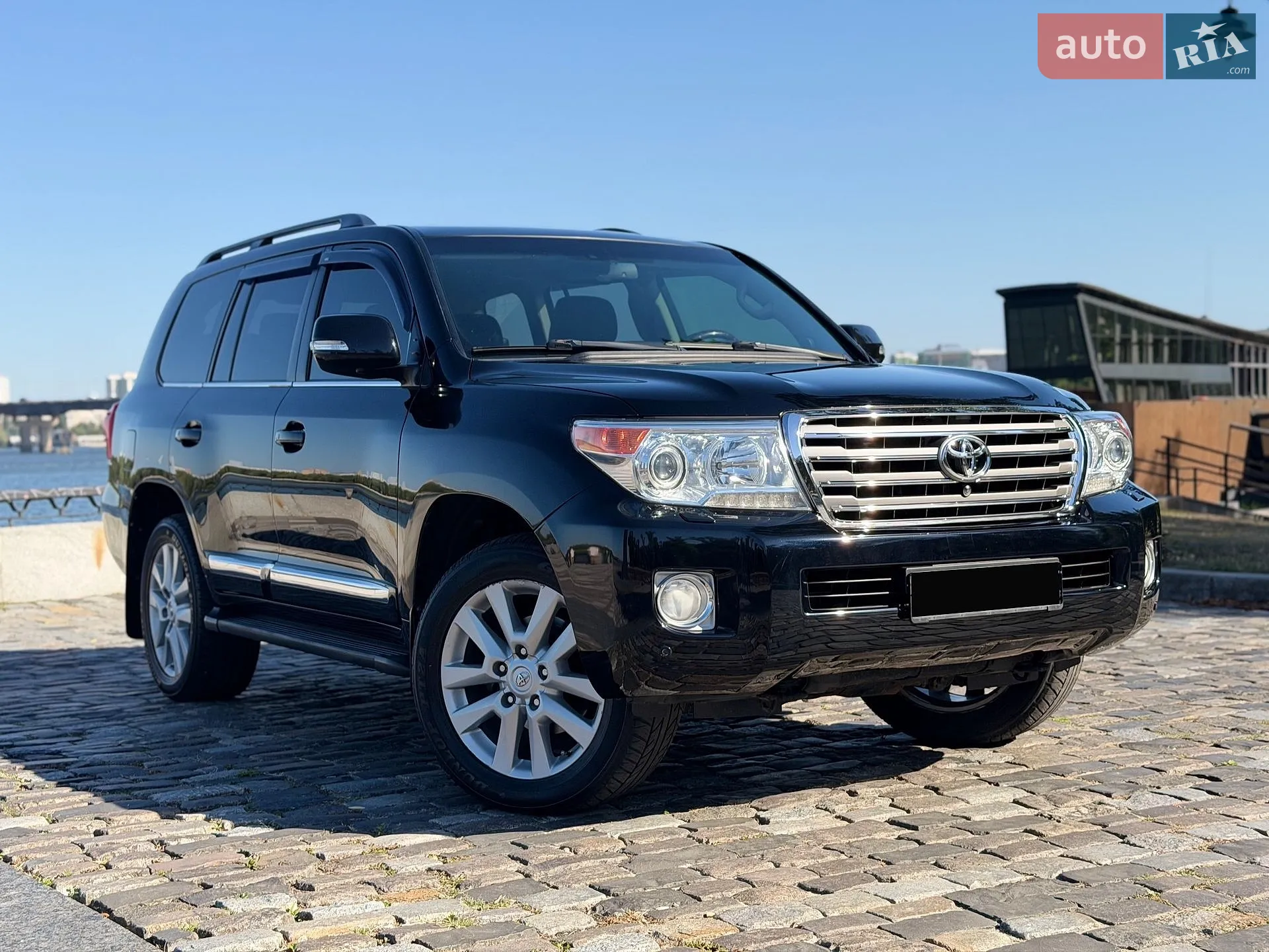 Toyota Land Cruiser, 2013