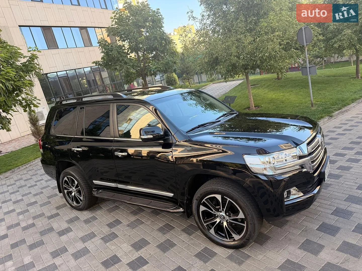 Toyota Land Cruiser, 2020