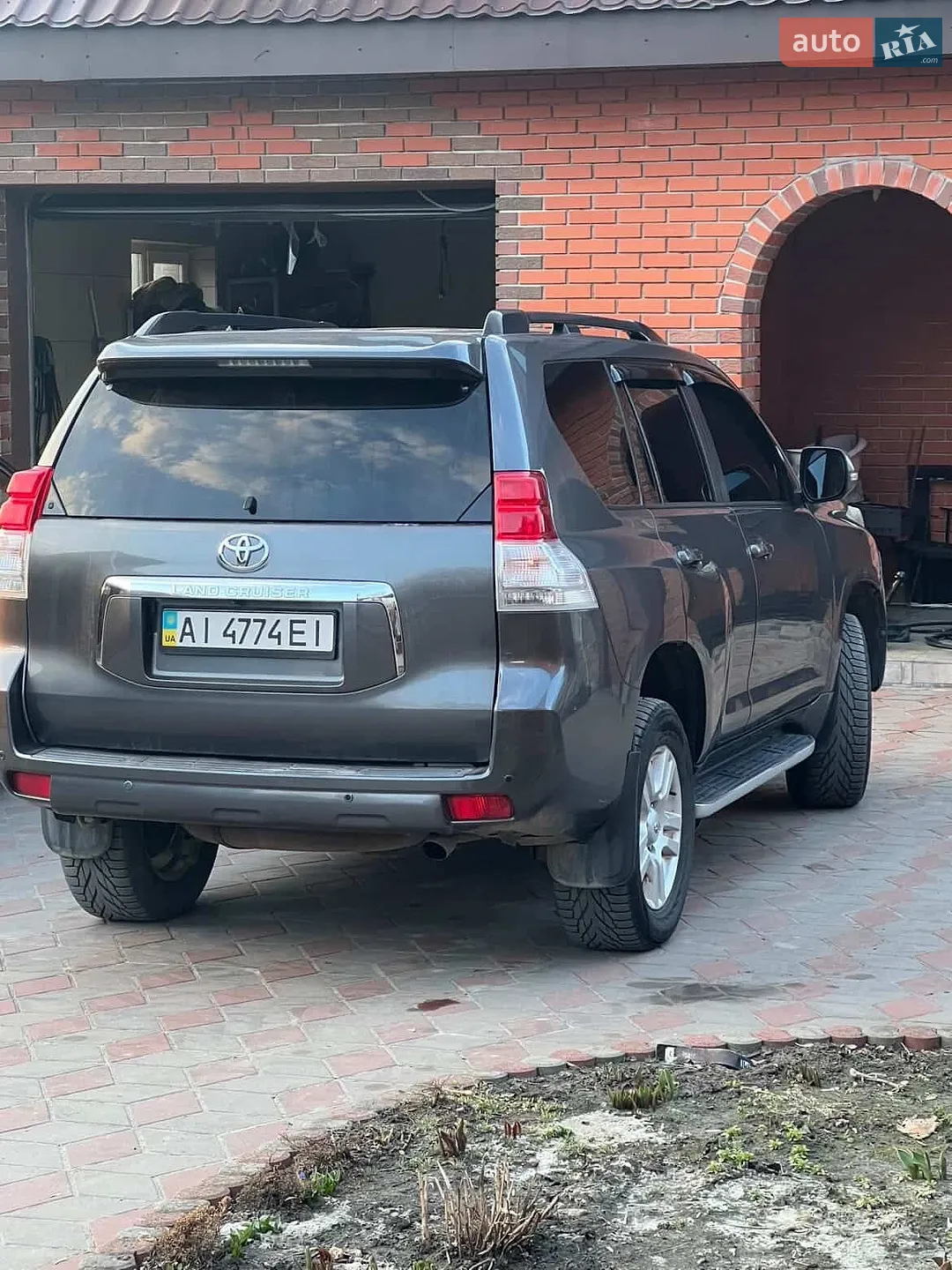 Toyota Land Cruiser, 2010