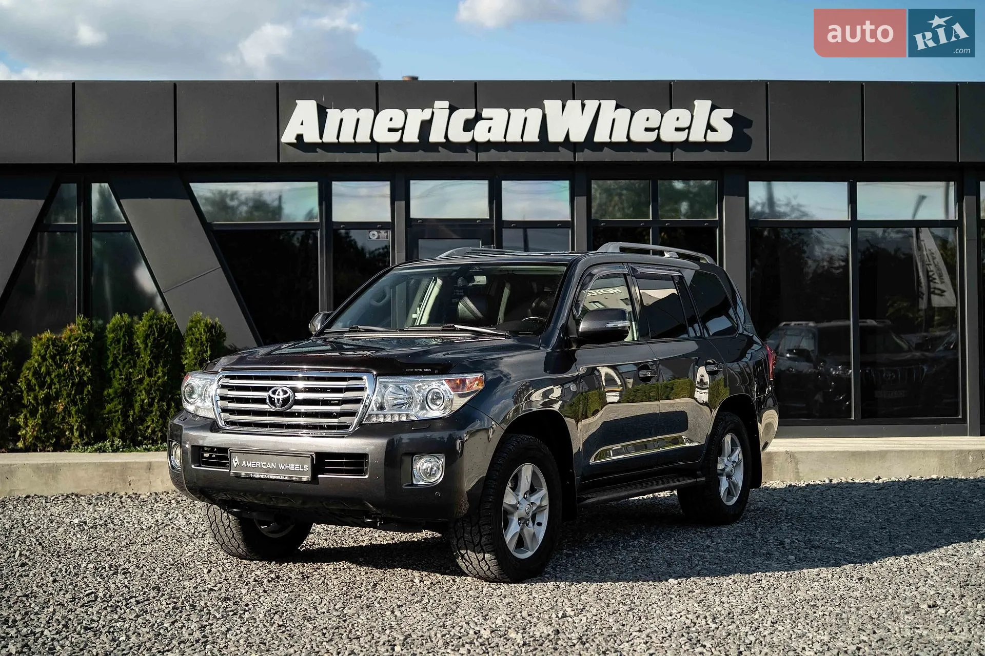 Toyota Land Cruiser, 2011