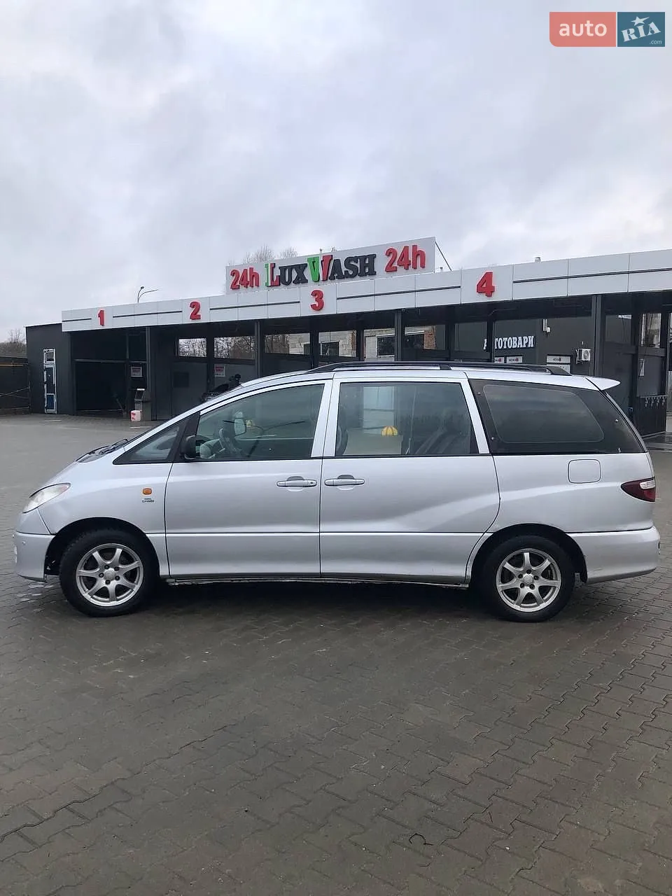 Toyota Previa, 2003