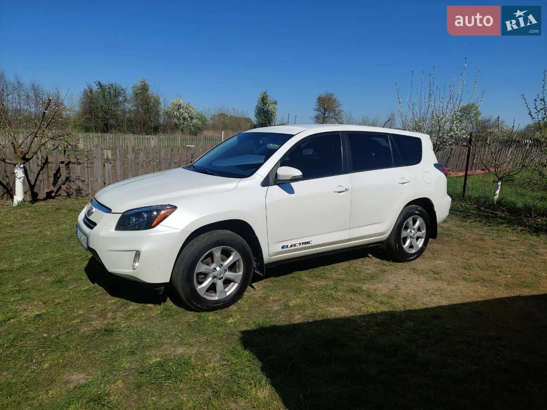Toyota RAV4 EV, 2014