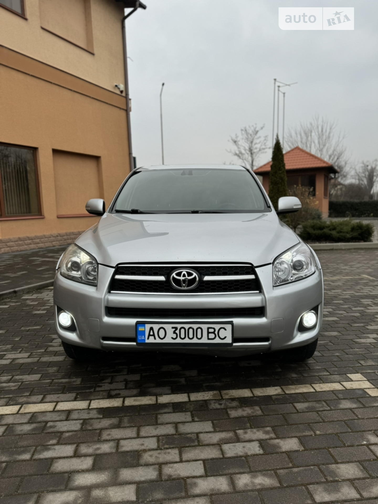 Toyota RAV4, 2009