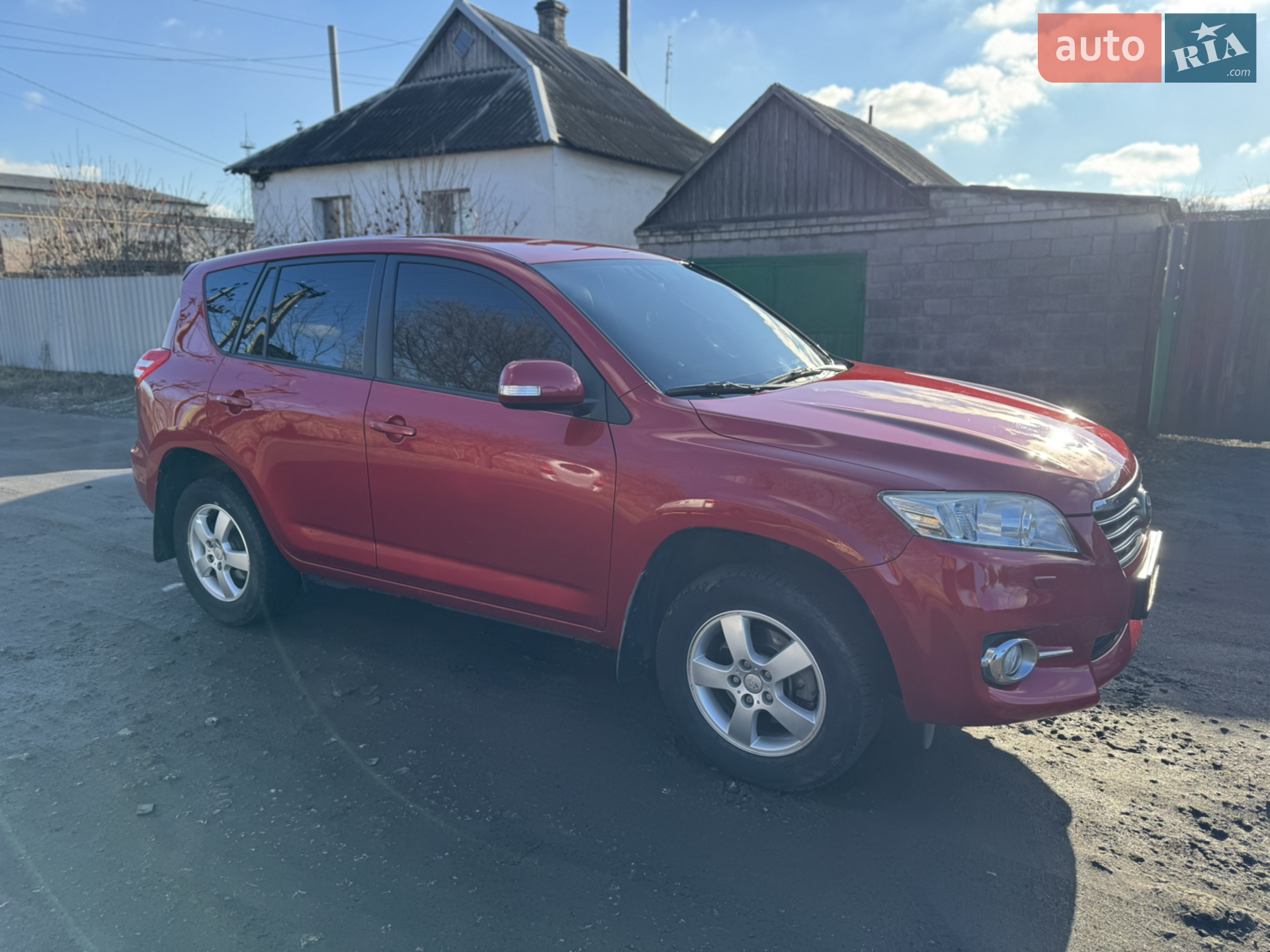 Toyota RAV4, 2011