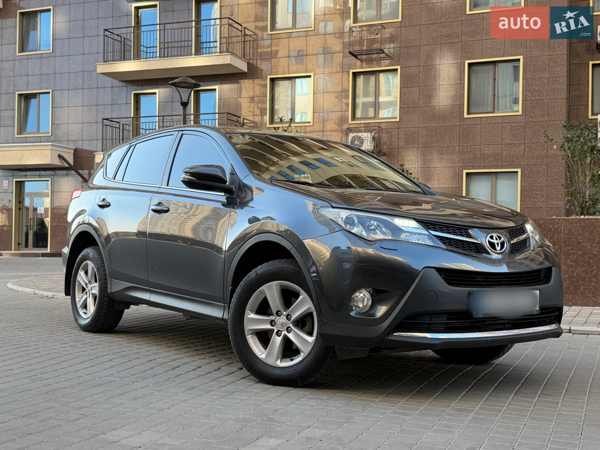 Toyota RAV4, 2013