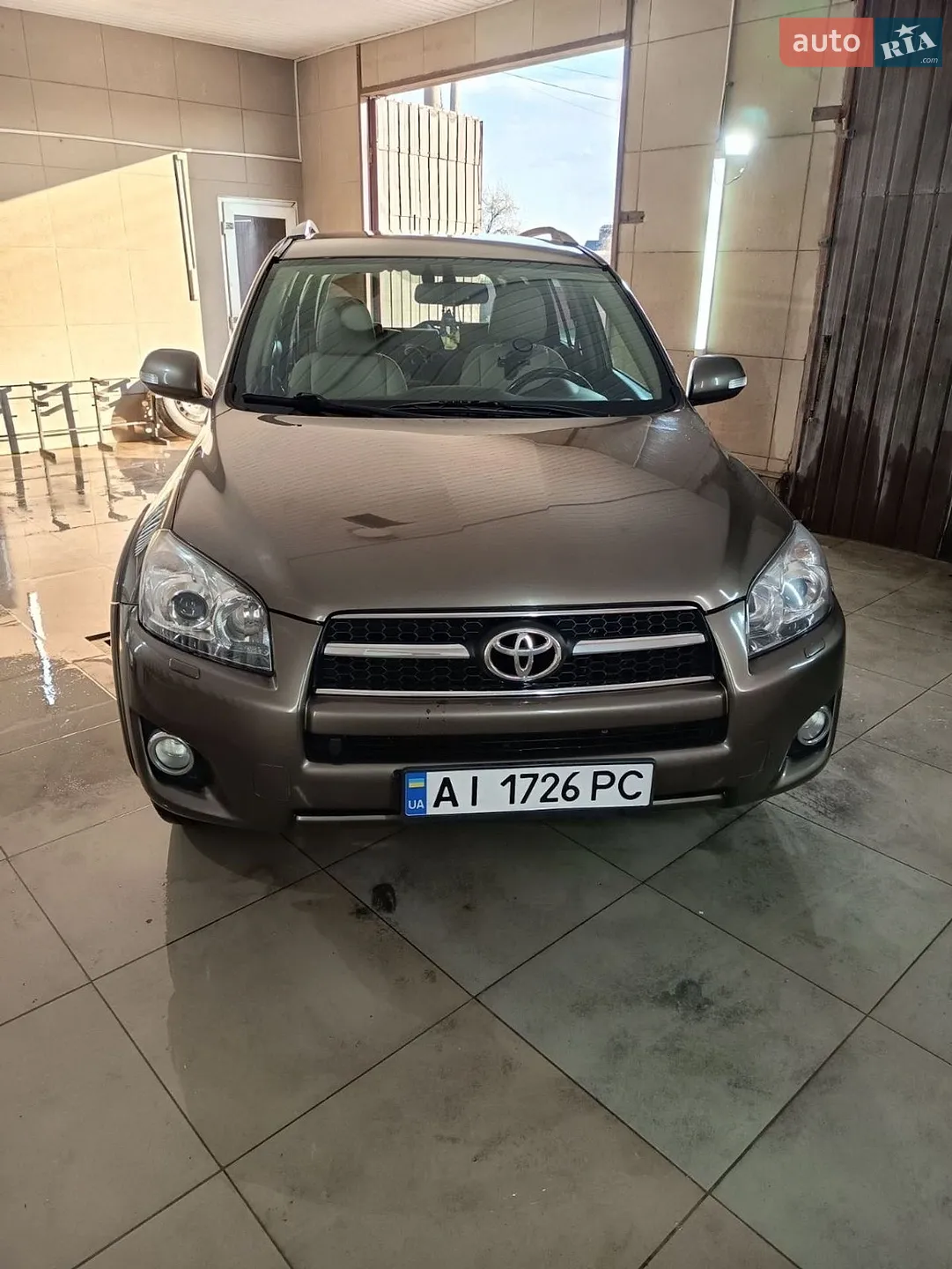 Toyota RAV4, 2009