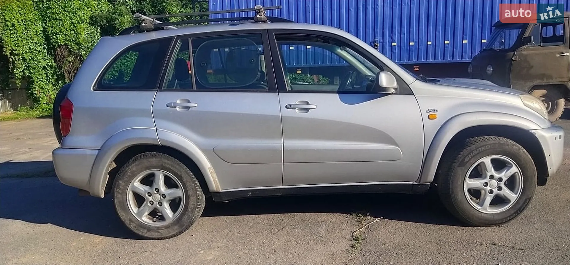 Toyota RAV4, 2001