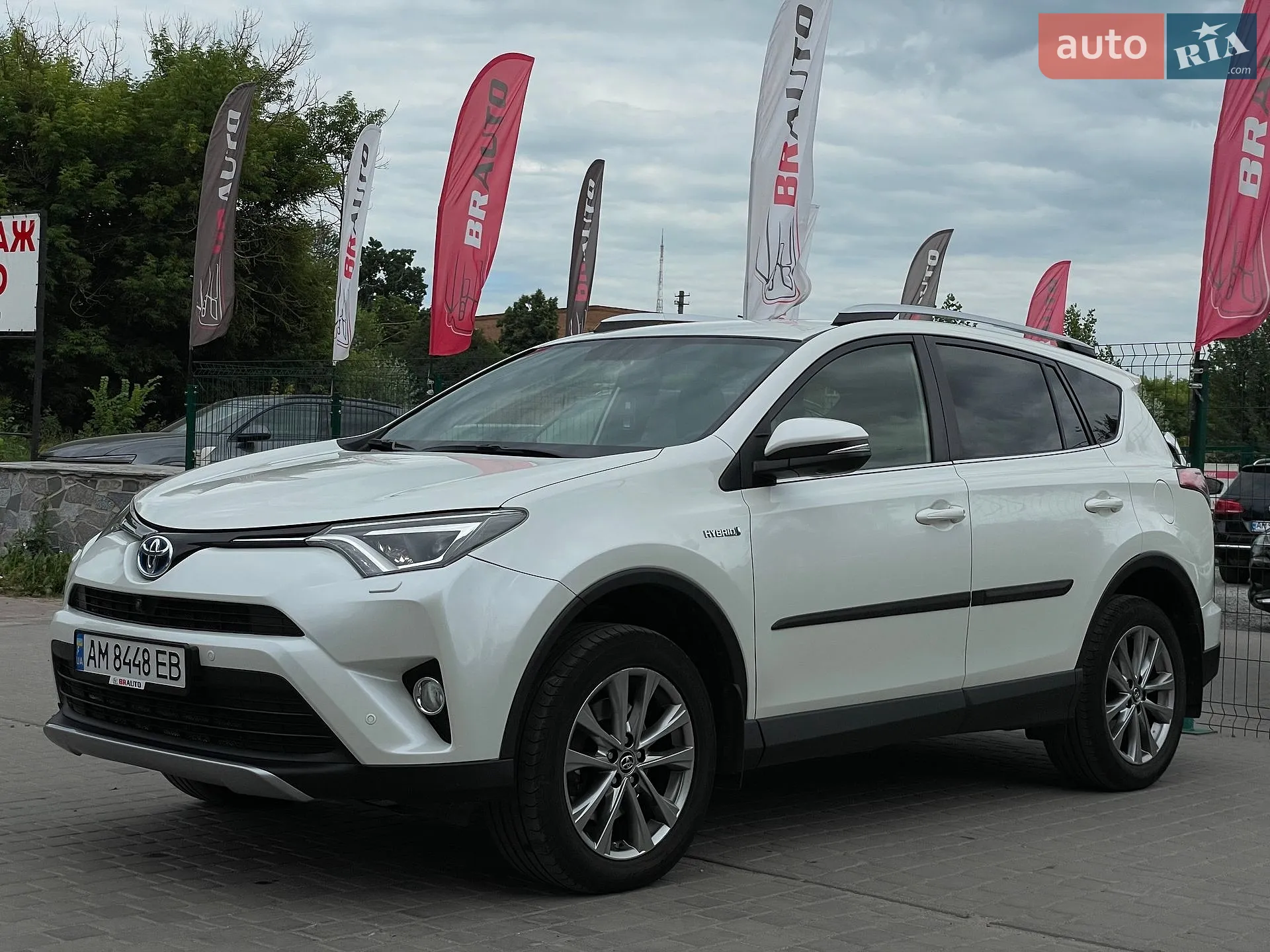 Toyota RAV4, 2016