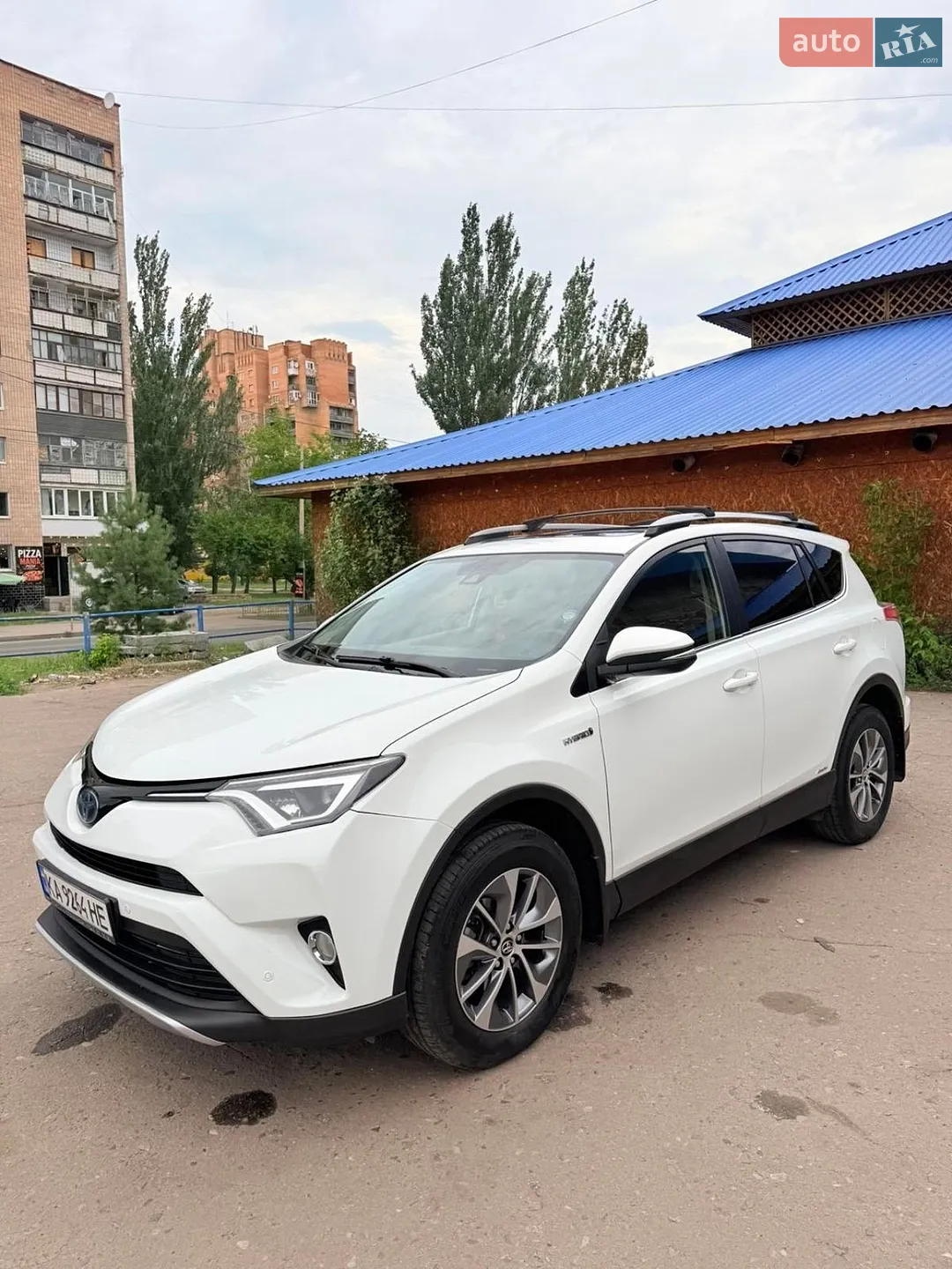 Toyota RAV4, 2017
