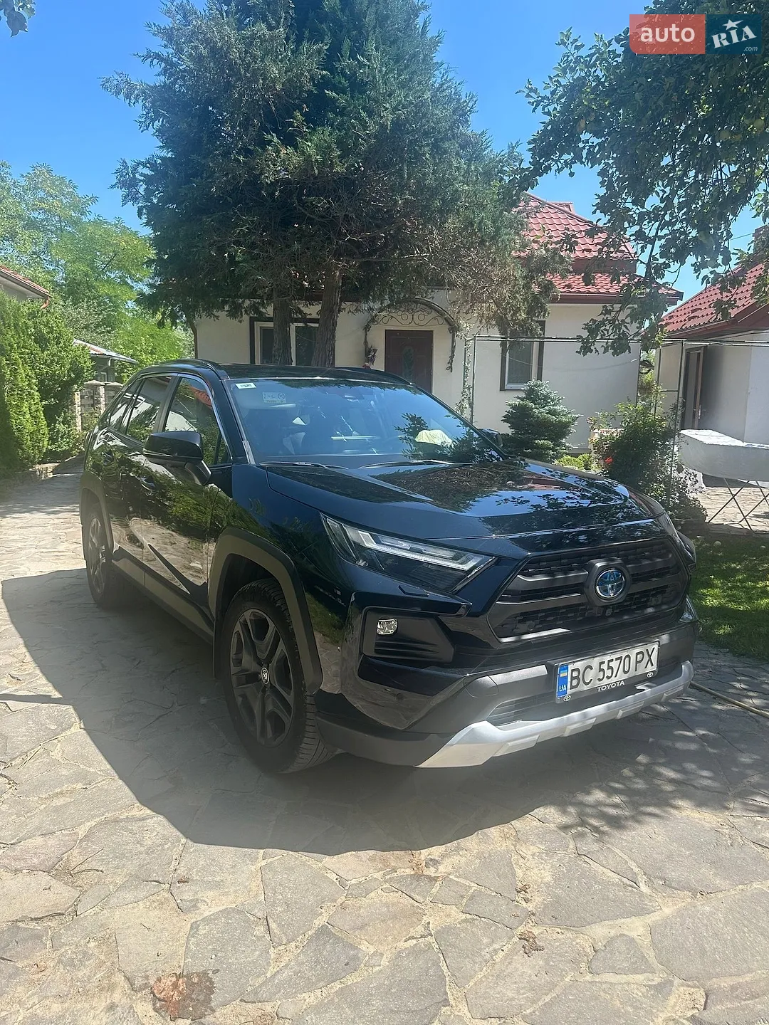 Toyota RAV4, 2023