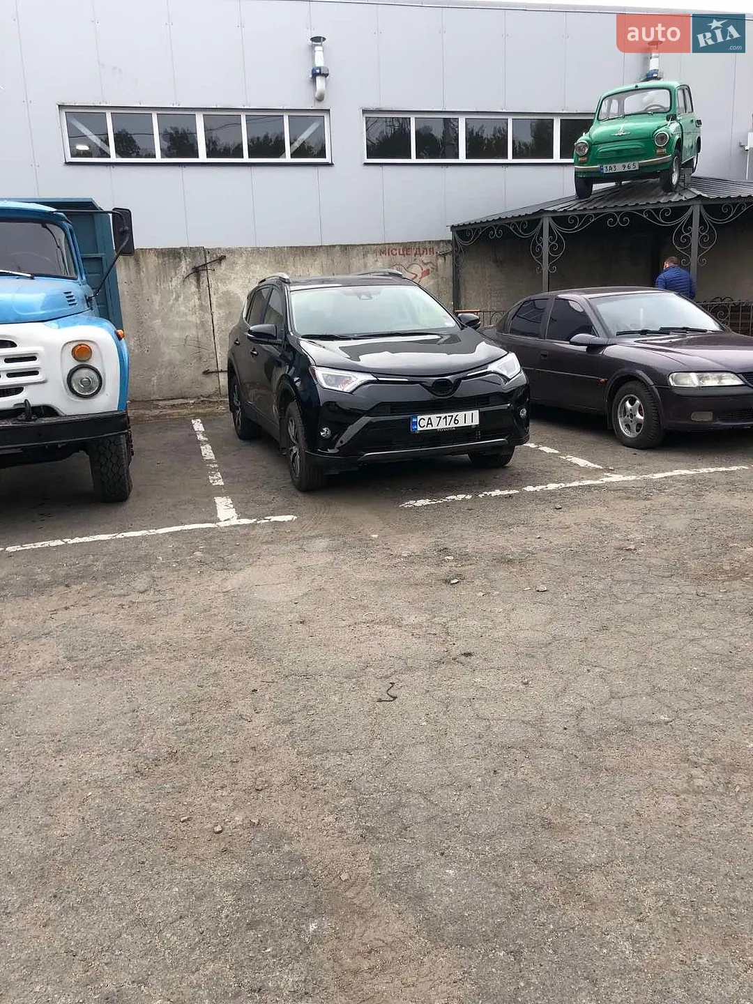 Toyota RAV4, 2017