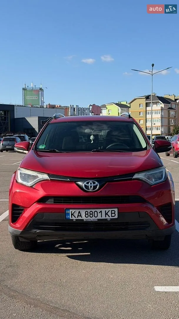 Toyota RAV4, 2016