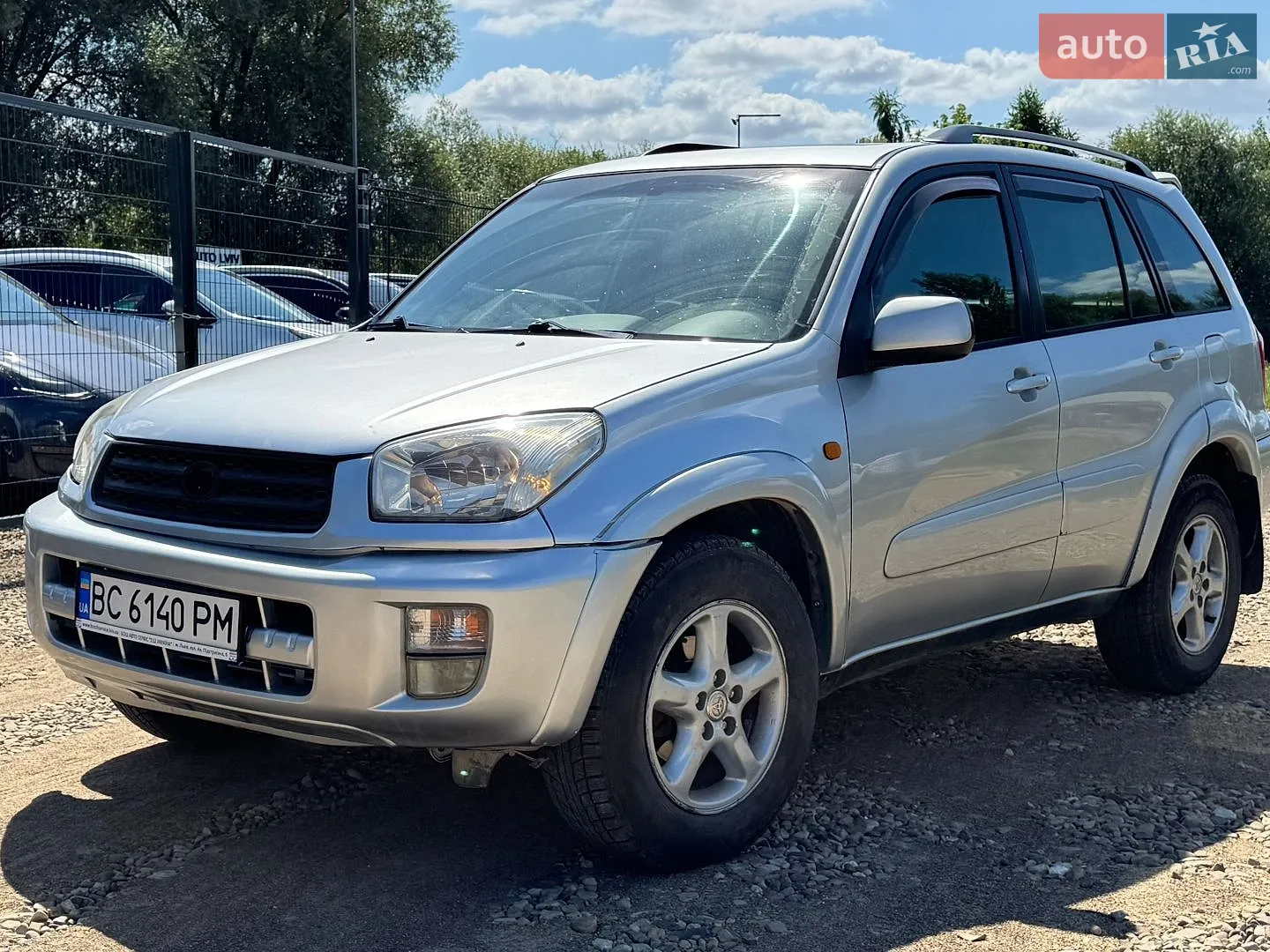 Toyota RAV4, 2001
