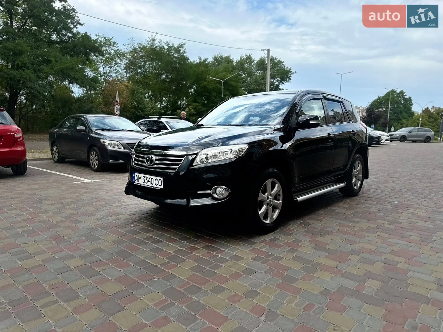Toyota RAV4, 2010