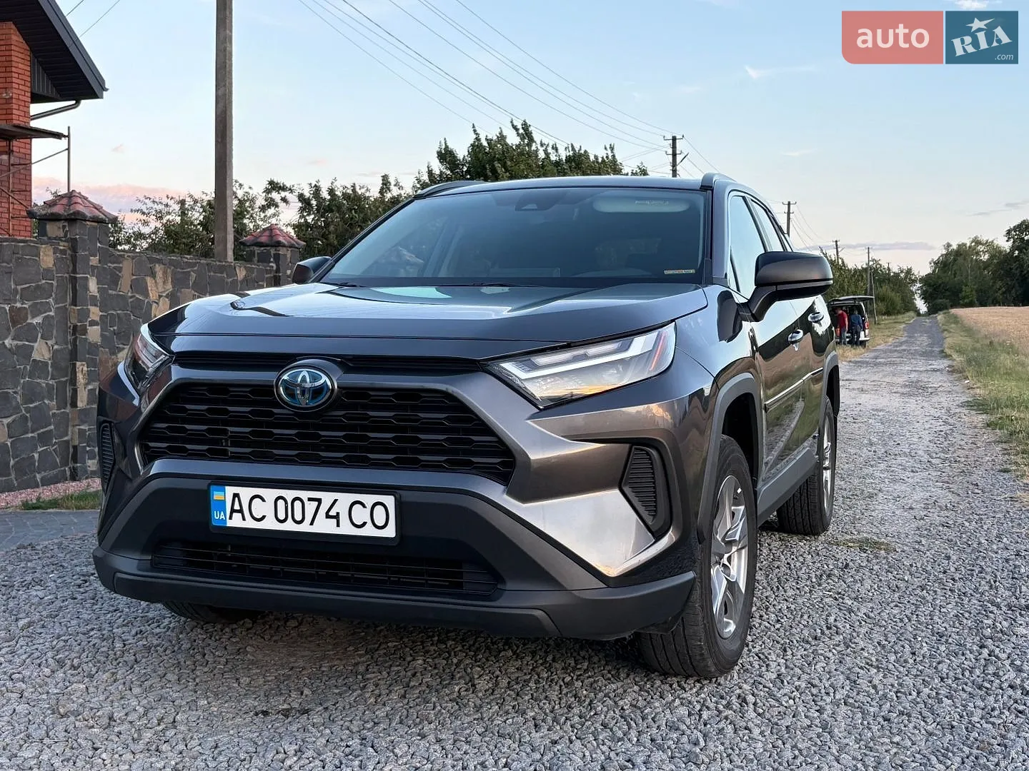Toyota RAV4, 2023