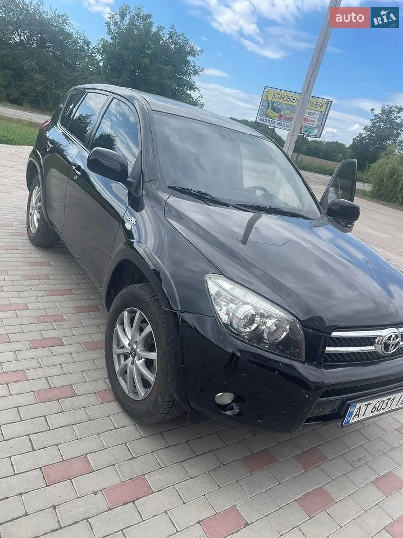 Toyota RAV4, 2008