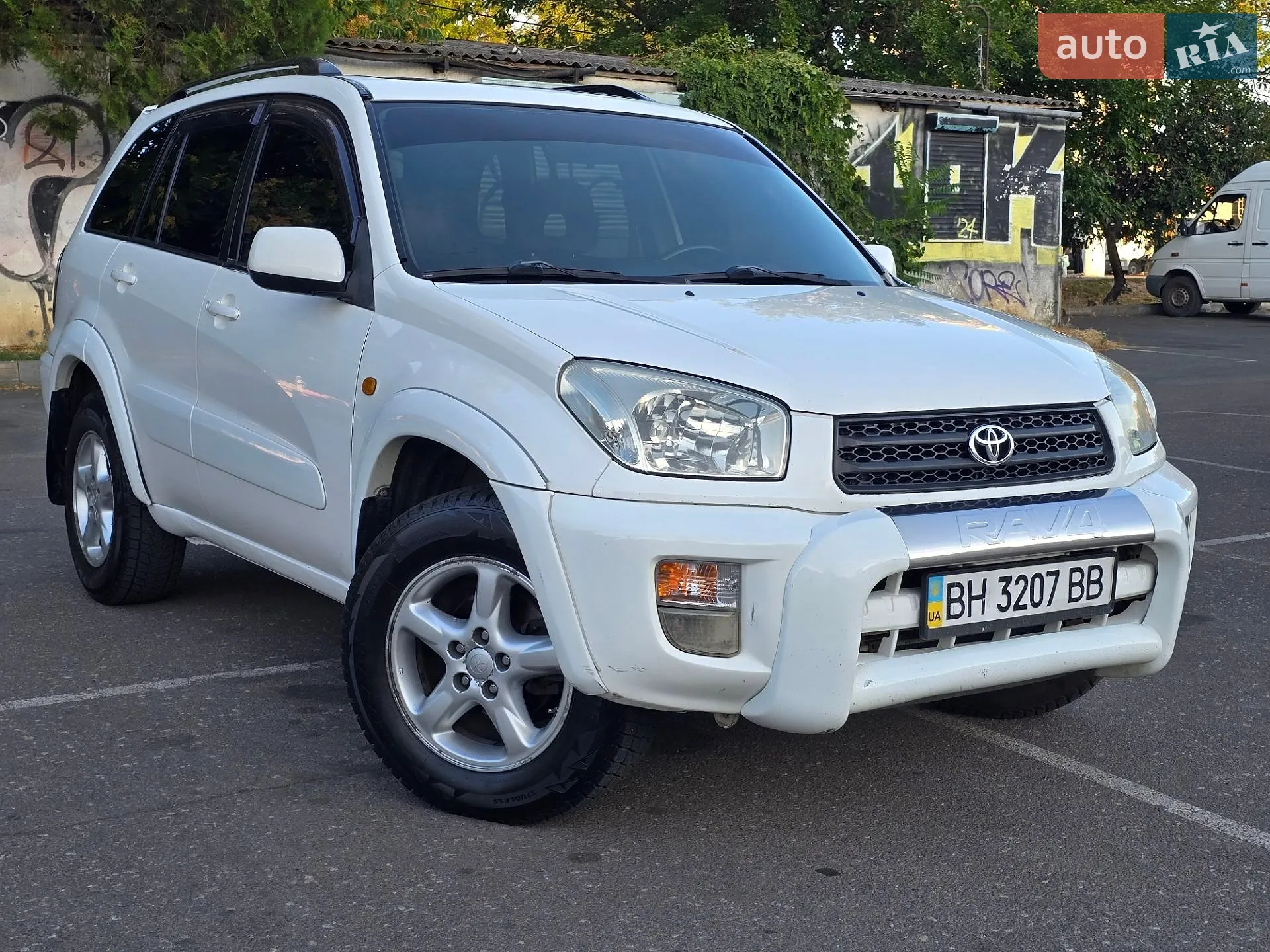 Toyota RAV4, 2001
