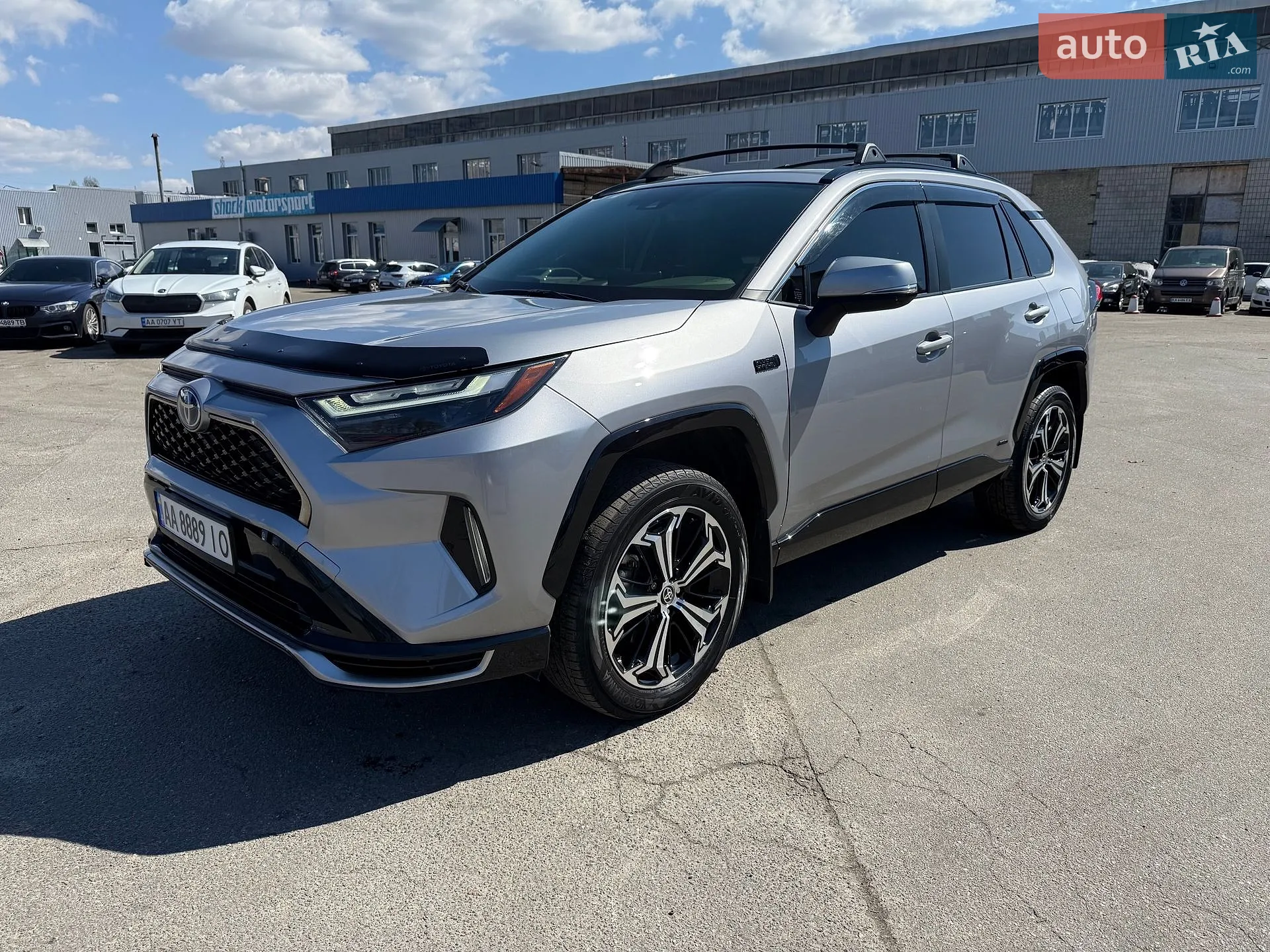 Toyota RAV4, 2023