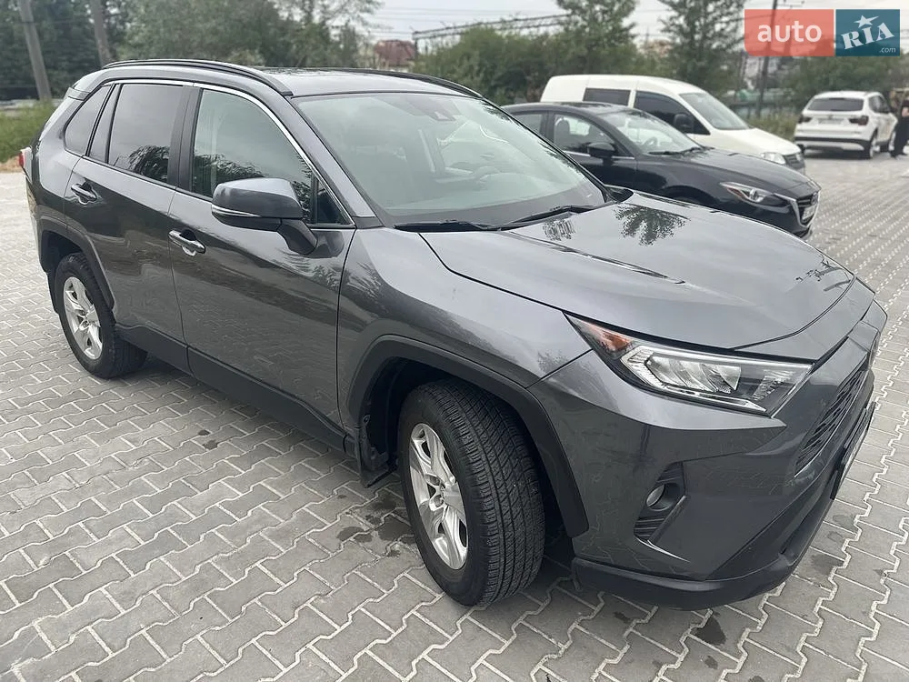 Toyota RAV4, 2020