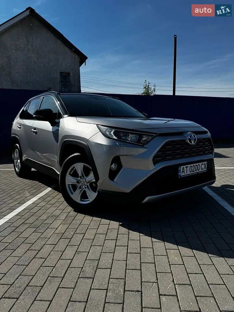 Toyota RAV4, 2019