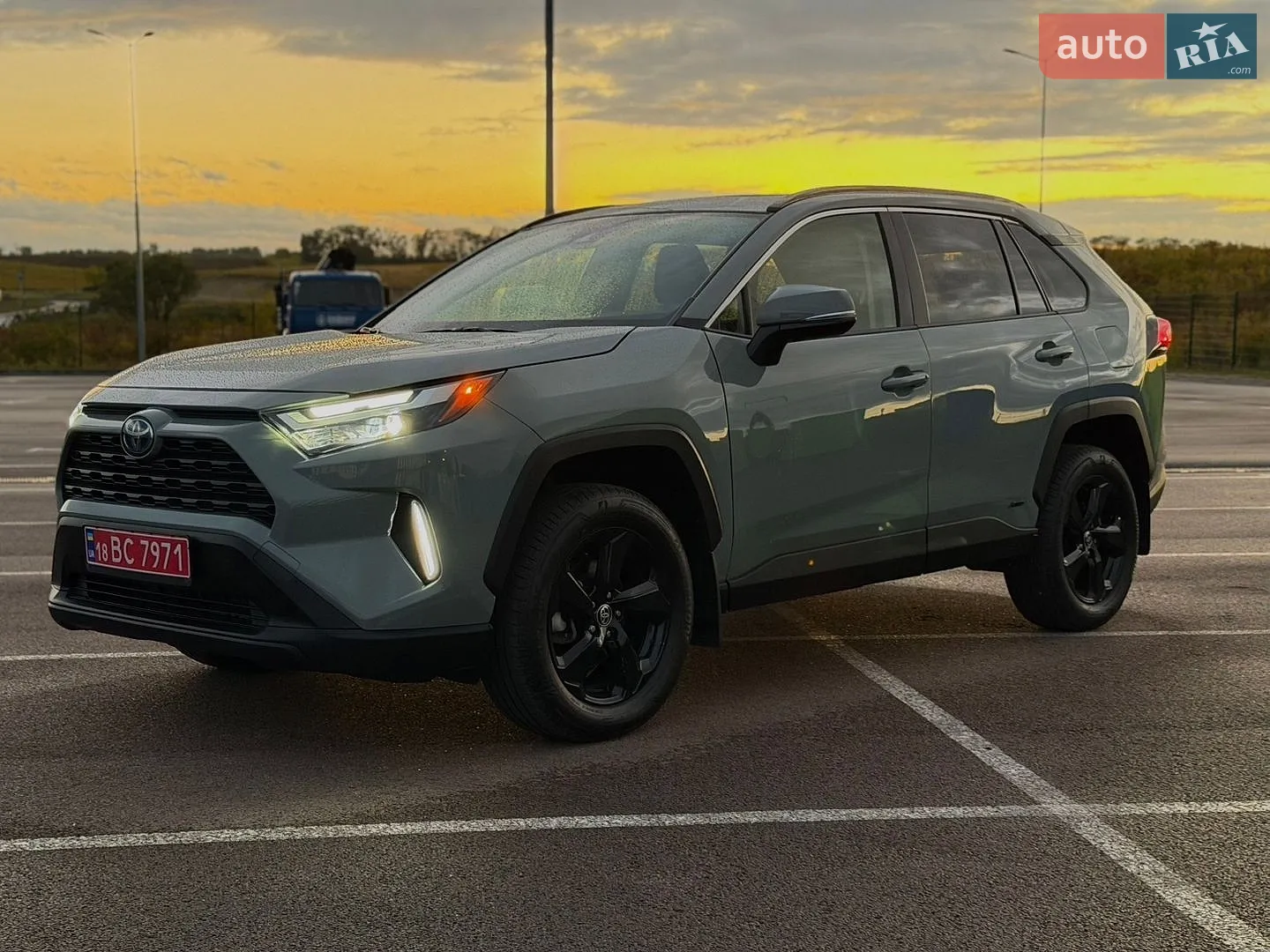 Toyota RAV4, 2023