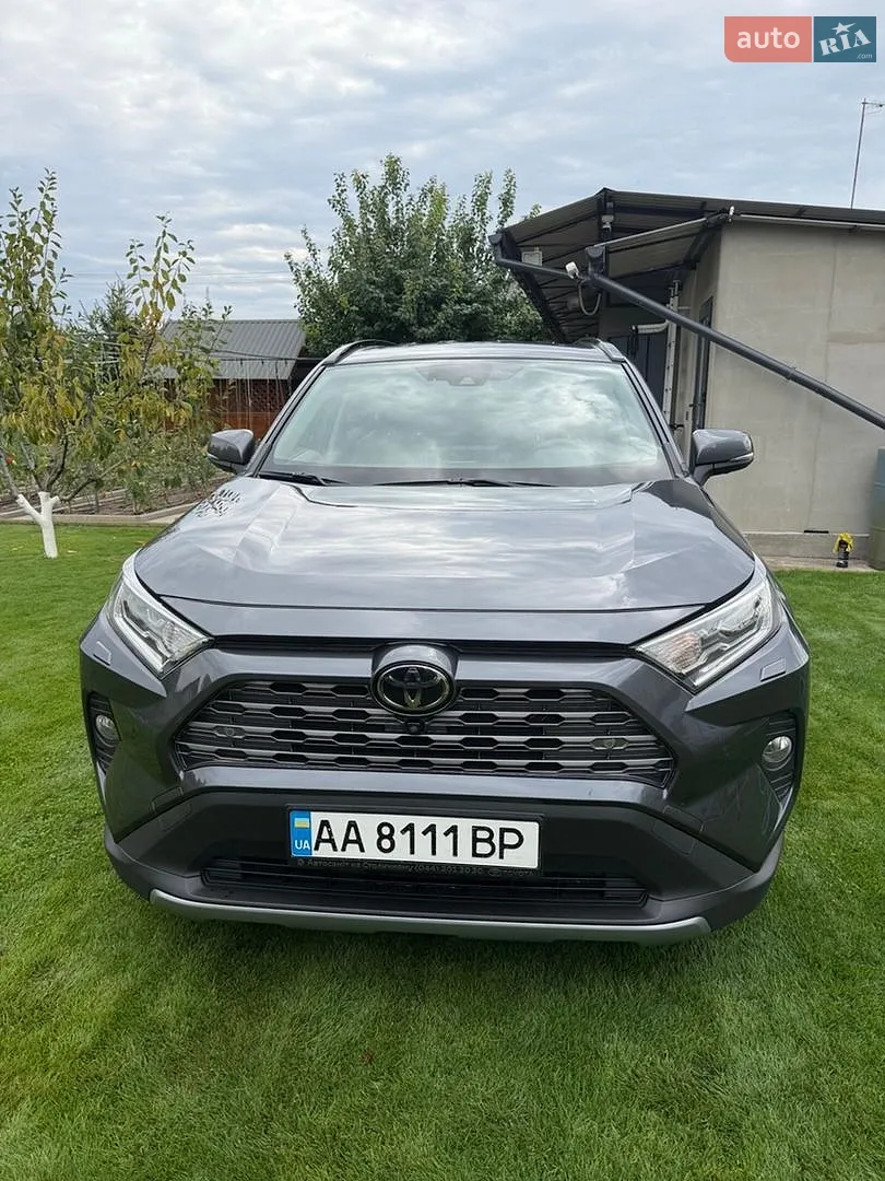 Toyota RAV4, 2019
