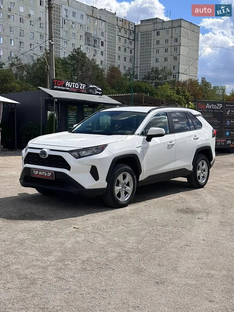 Toyota RAV4, 2019