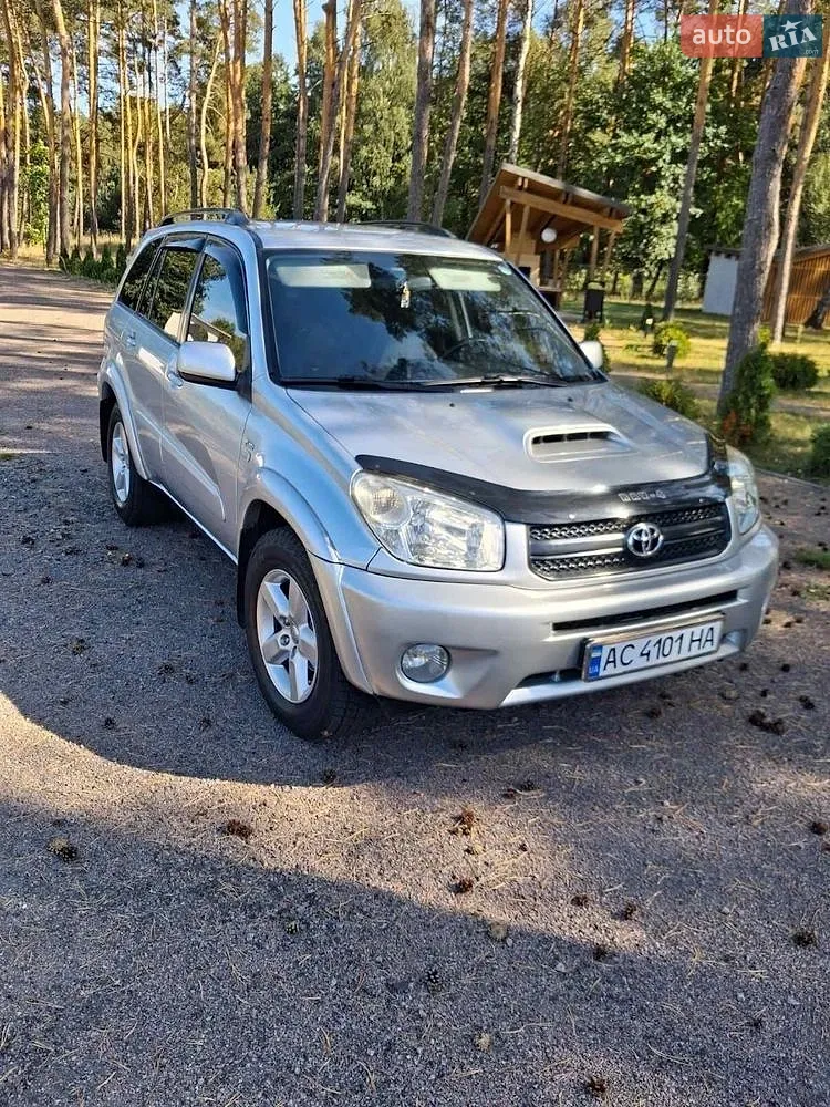 Toyota RAV4, 2003