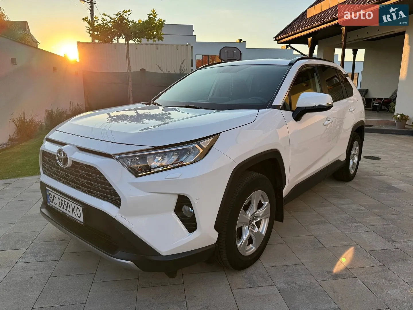 Toyota RAV4, 2019