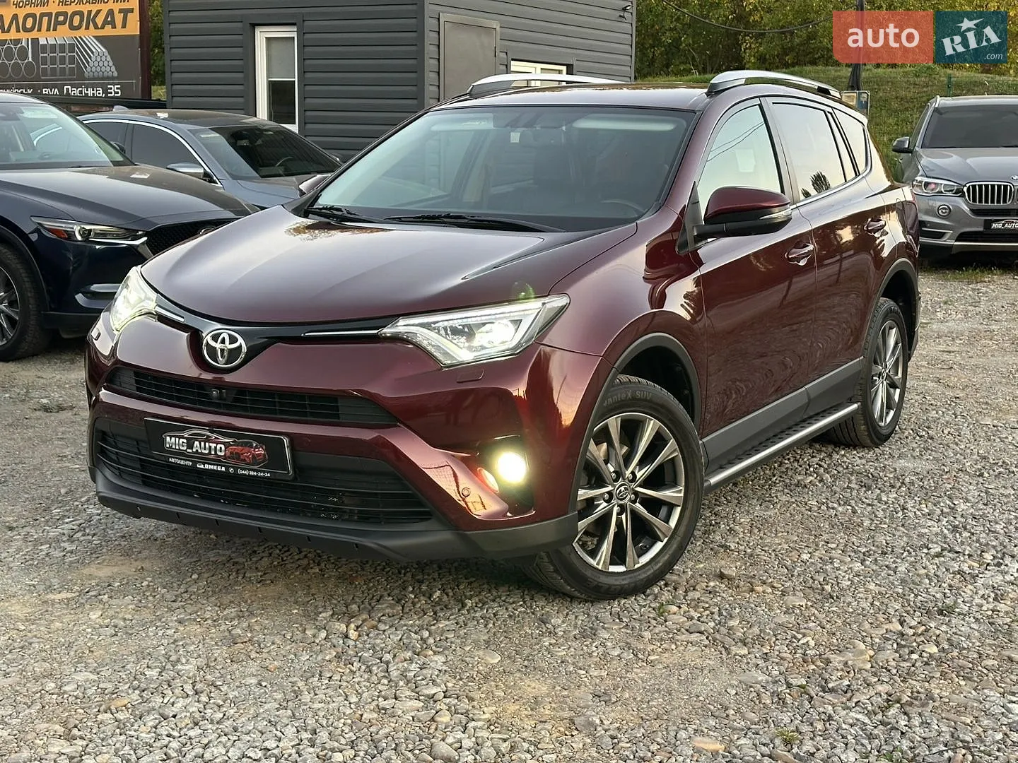 Toyota RAV4, 2015